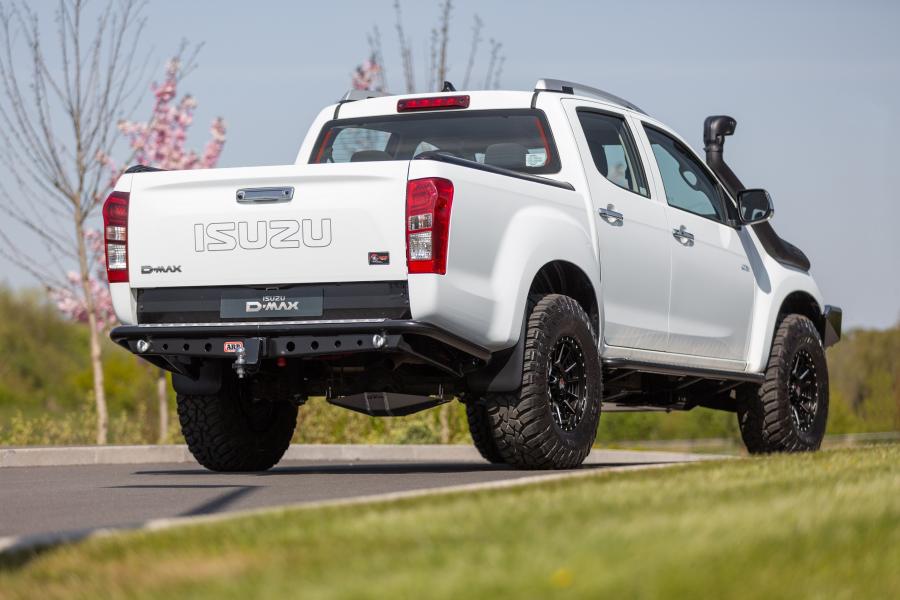  Isuzu D-Max GO2 2020 года  (фото 3 из 24)